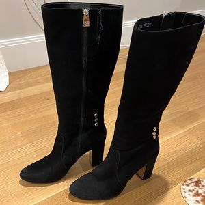Anne Klein black suede boots